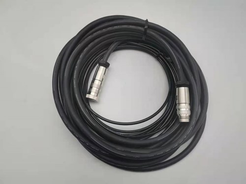 ispeed3系列主轴电源线.jpg ispeed3系列主轴电源线.jpg