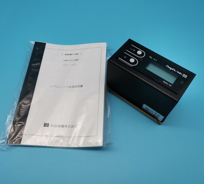 高精密数显<a href='/shuipingyi.htm' class='keys' title='点击查看关于水平仪的相关信息' target='_blank'>水平仪</a>.jpg