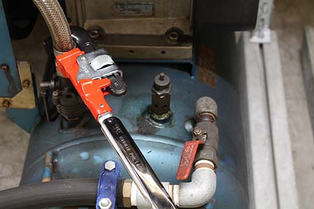 东日扭力扳手.jpg 东日扭力扳手.jpg