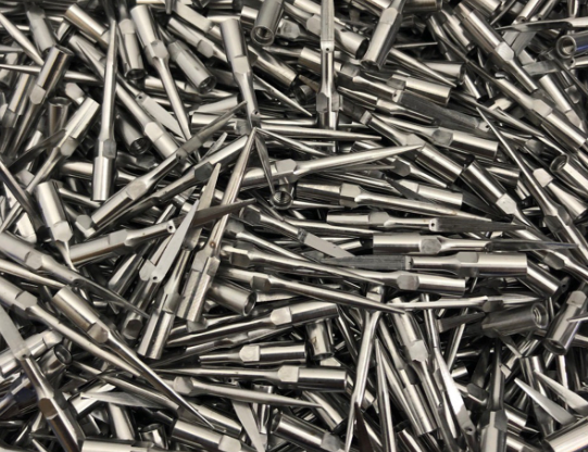 洁牙机工作尖钻孔.png 洁牙机工作尖钻孔.png