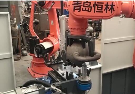 铸铁件合模线打磨抛光.jpg 铸铁件合模线打磨抛光.jpg