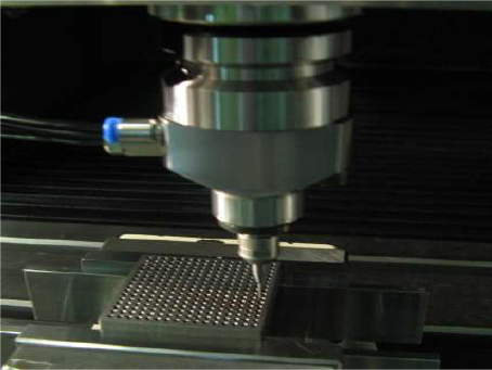 加工中心小径内螺纹加工.jpg 加工中心小径内螺纹加工.jpg