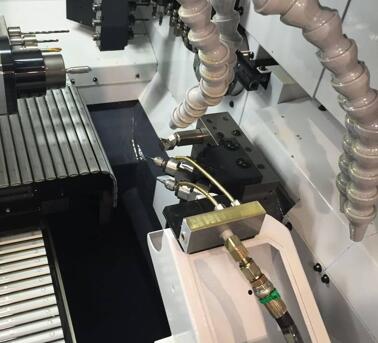 西铁城高频铣BM-319F.jpg 西铁城高频铣BM-319F.jpg