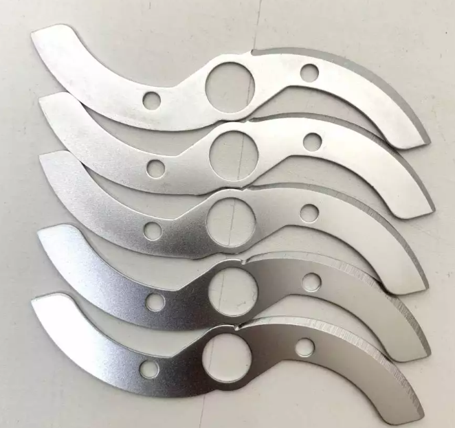 切菜机刀片倒角.png 切菜机刀片倒角.png