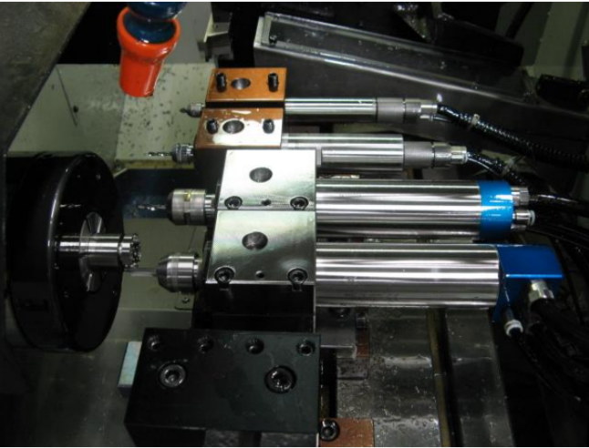 排刀机钻孔 (2).png