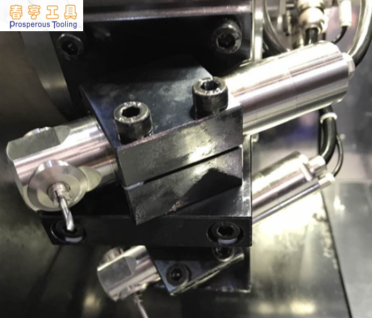 直角<a href='/zouxinjigaopinx.htm' class='keys' title='点击查看关于高频铣的相关信息' target='_blank'>高频铣</a>主轴 (2).png