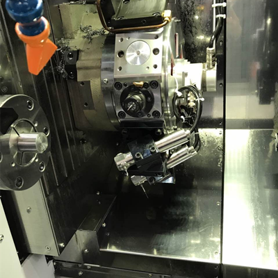 刀塔机加装侧铣头 .png 刀塔机加装侧铣头 .png